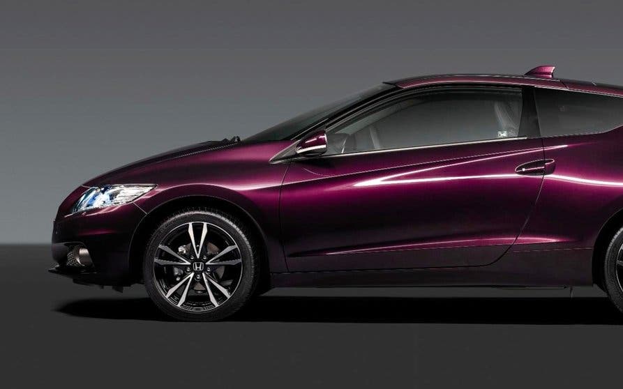  Honda CR-Z. 