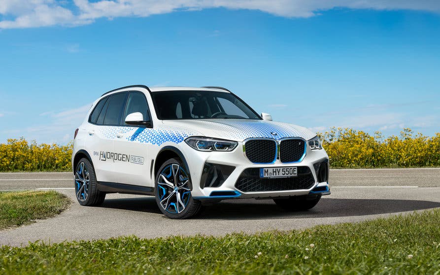  El BMW iX5 Hydrogen entrará en acción por primera vez en el IAA de Múnich 