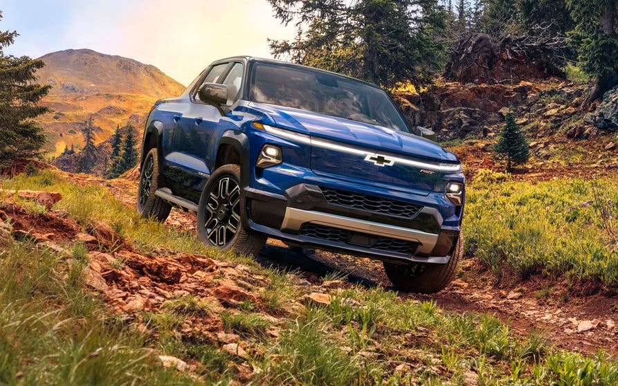  Chevrolet Silverado EV. 