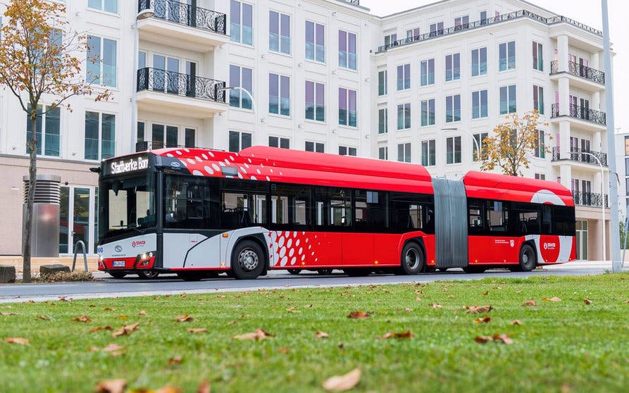  Autobús eléctrico CAF. 