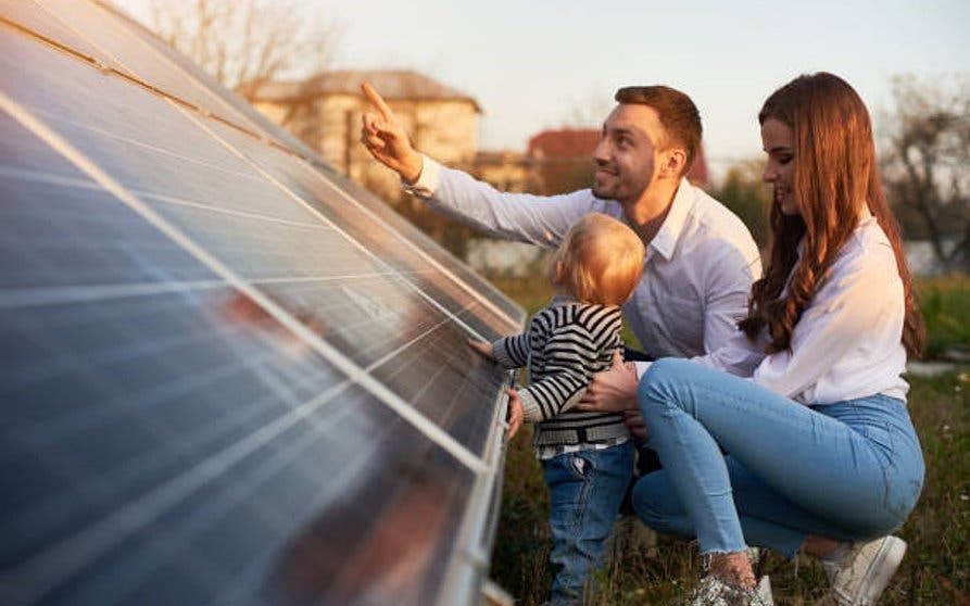  ¿Nos ayudas? Participa en esta encuesta y llévate un kit fotovoltaico para autoconsumo 