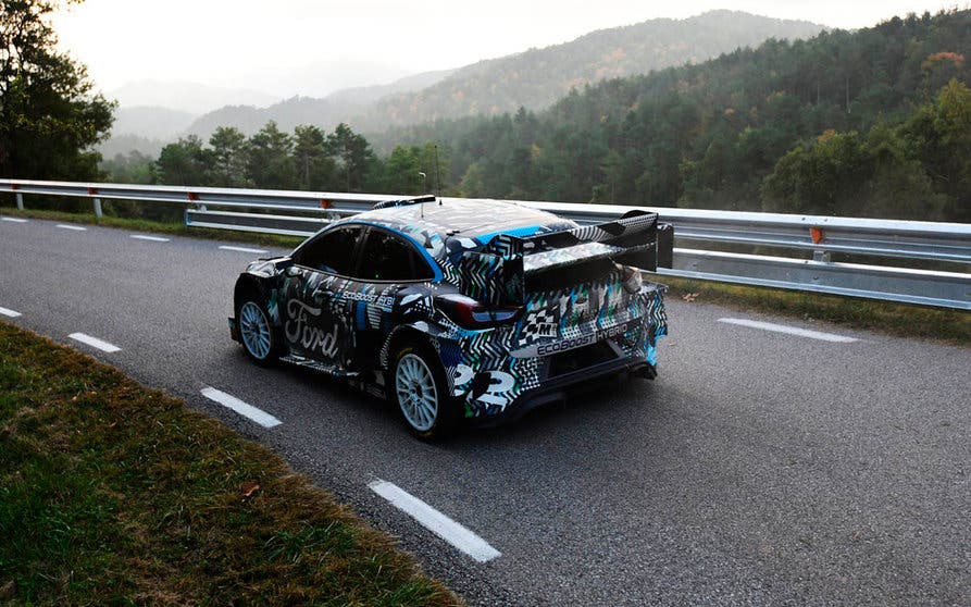  Los coches del WRC 2022 incluyen un sistema de propulsión híbrido enchufable. 
