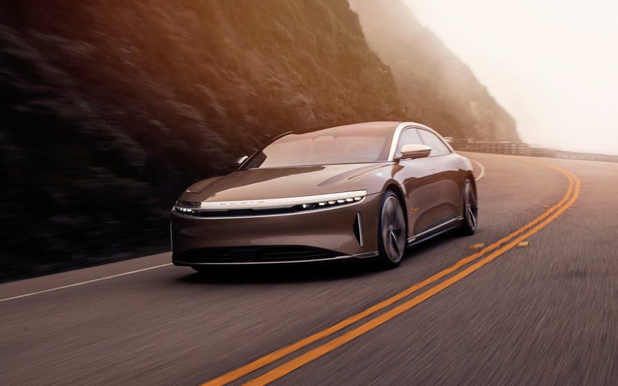  Lucid Motors se estrena con la primera llamada a revisión de su vida 