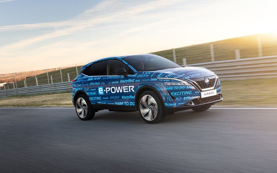  El sistema e-POWER del Nissan Qashqai consta de un motor térmico, un motor eléctrico y una batería de alto rendimiento 