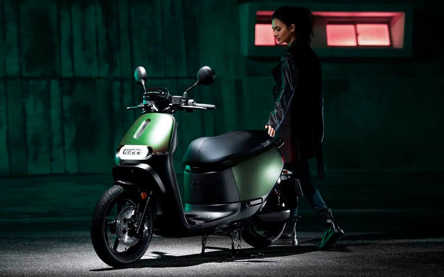  Nuevo Gogoro SuperSport, el primer scooter eléctrico de la marca que implementará la plataforma SSmartcore. 