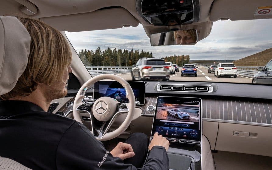  Mercedes-Benz Drive Pilot 