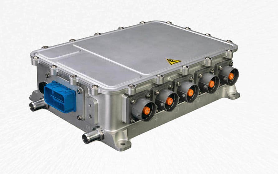  Los inversores de 800 voltios muy compactos son capaces de aumentar significativamente la autonomía y la velocidad de carga. En la imagen el IPG5 (Inverter Platform Generation 5) de McLaren Applied. 