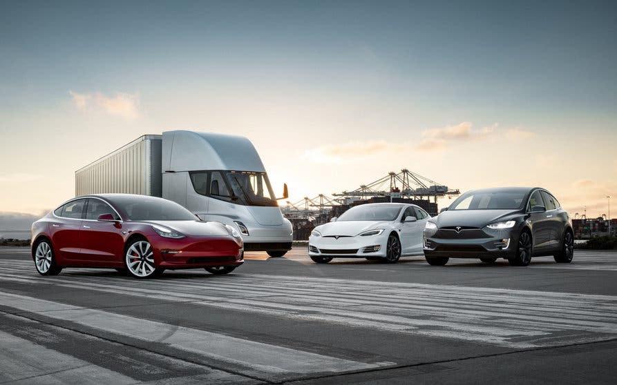  Tesla invierte el triple de la media en I+D por cada coche que vende 