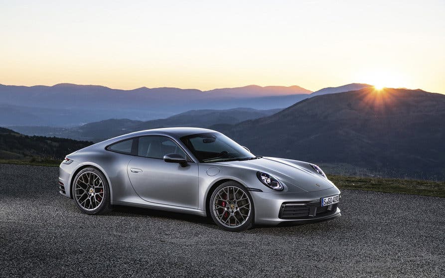  Porsche estaría desarrollando un 911 eléctrico con baterías de estado sólido 