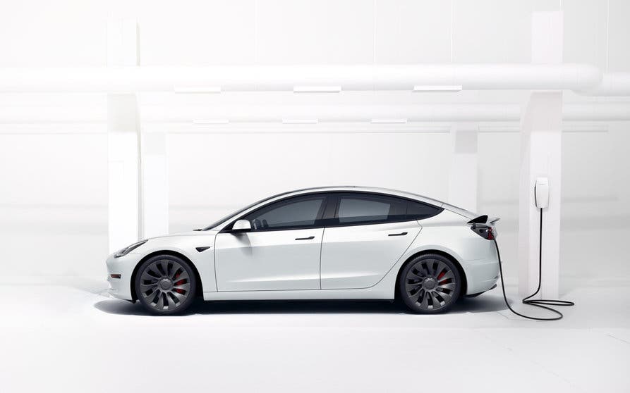  Casi la mitad de los Tesla de nueva producción ya emplean baterías LFP sin cobalto 