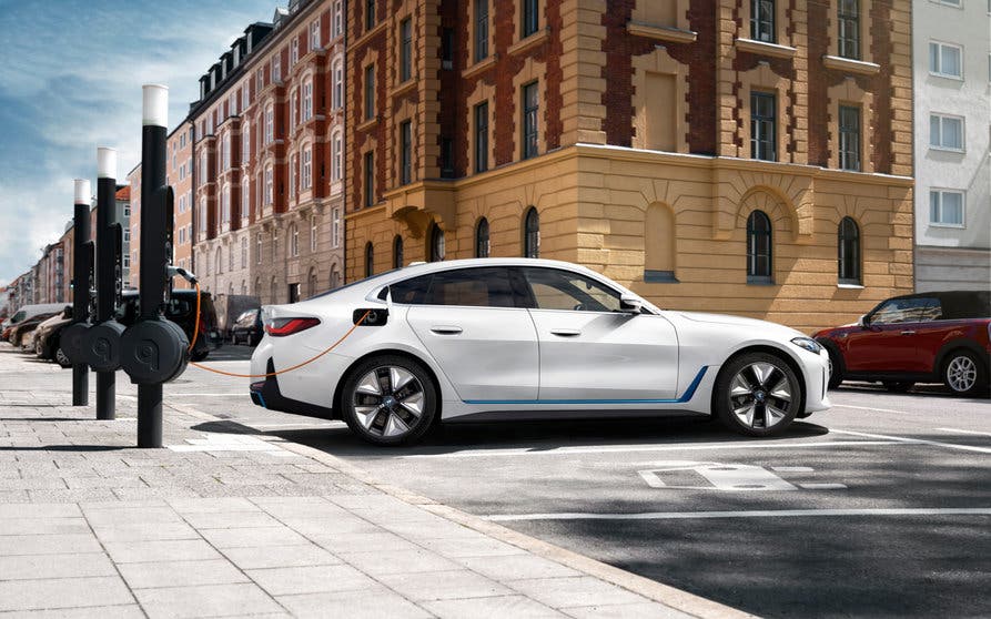  Las nuevas baterías de BMW serán más baratas y tendrán mayor densidad energética 