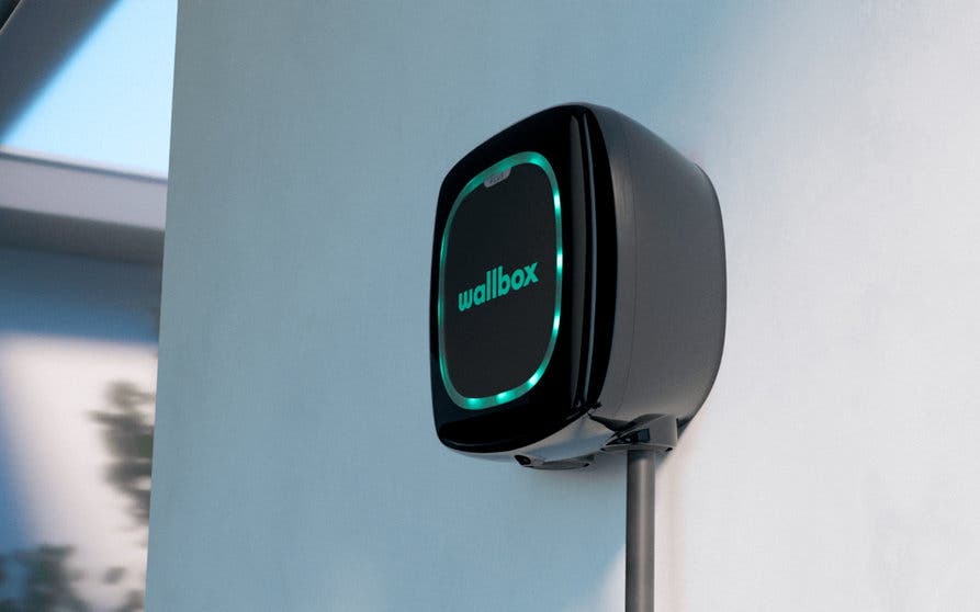  Cargador Wallbox Pulsar Plus. 