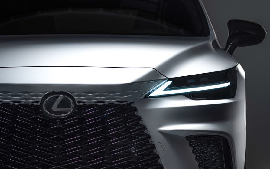  La nueva generación del Lexus RX está a punto de presentarse y esta es su primera imagen 