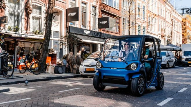  El Squad Solar City Car se presenta como una gran alternativa para la movilidad urbana. 