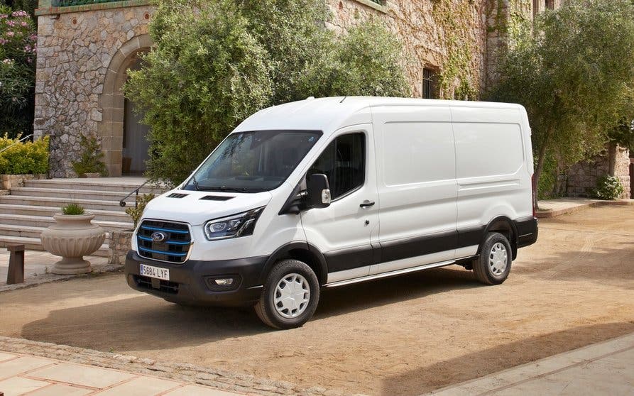  Probamos la Ford E-Transit eléctrica. 