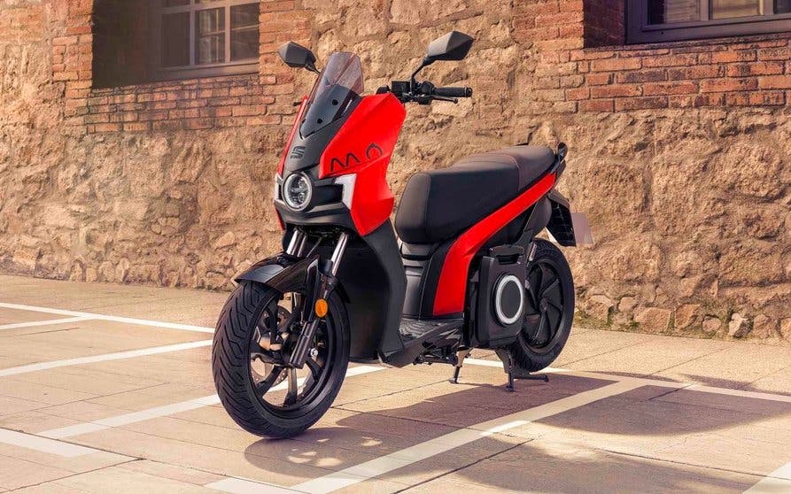  SEAT Mó 125, la moto eléctrica de SEAT fabricada por Silence. 