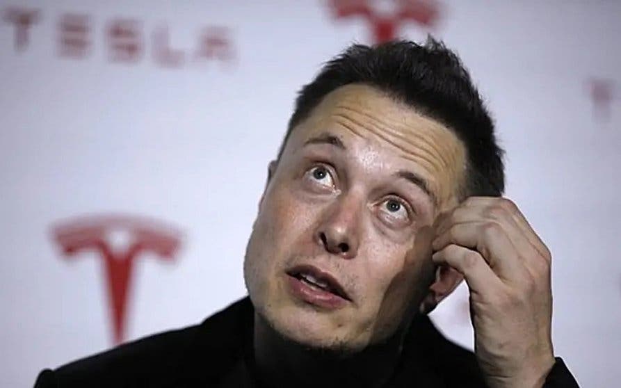  Elon Musk reconoce a sus trabajadores que Tesla está teniendo un "trimestre muy difícil" 