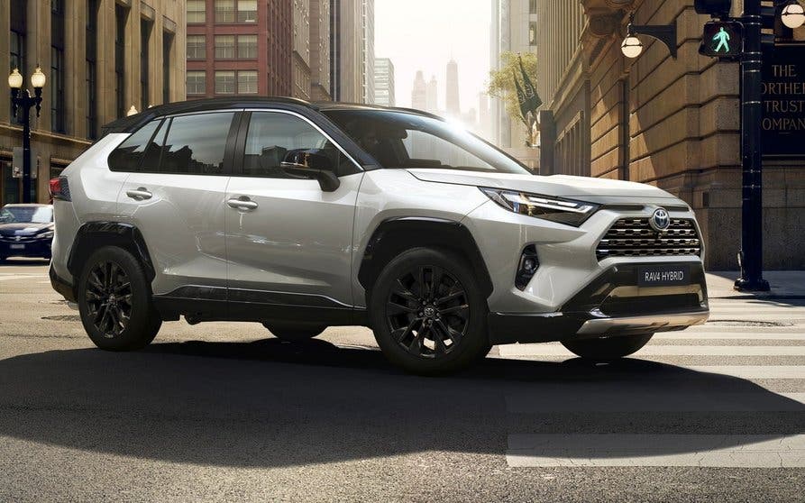  Toyota renueva el RAV4 para 2023. 