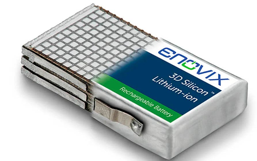  La batería de iones de litio con ánodo de silicio 100% activo de Enovix  puede recargarse al 80 % en tan solo 5,2 minutos y alcanza el 98 % menos de 10 minutos. 