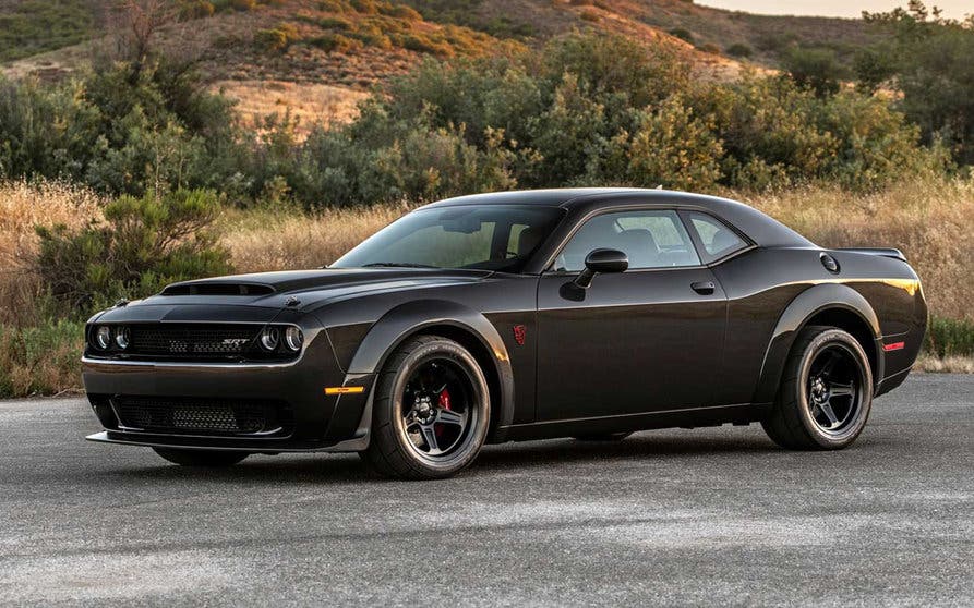  El nuevo muscle car eléctrico de Dodge podría llamarse Tomahawk 