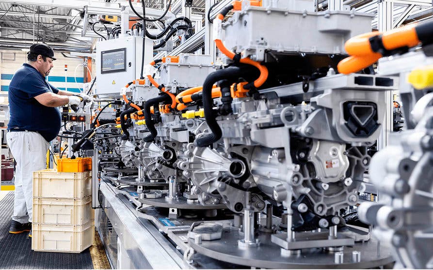  La producción del nuevo motor eléctrico M3 de 115 kW (154 CV).fabricado en Trémery por la empresa conjunta Stellantis-Nidec Emotors, alcanzará más de un millón de unidades en 2024. 