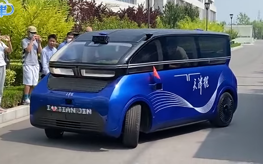  Un equipo chino desarrolla un coche eléctrico solar en sólo 5 meses 