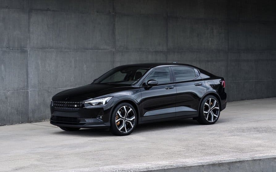  El Polestar 2 se está convirtiendo en un éxito de ventas que pronto tendrá la compañía de más modelos 