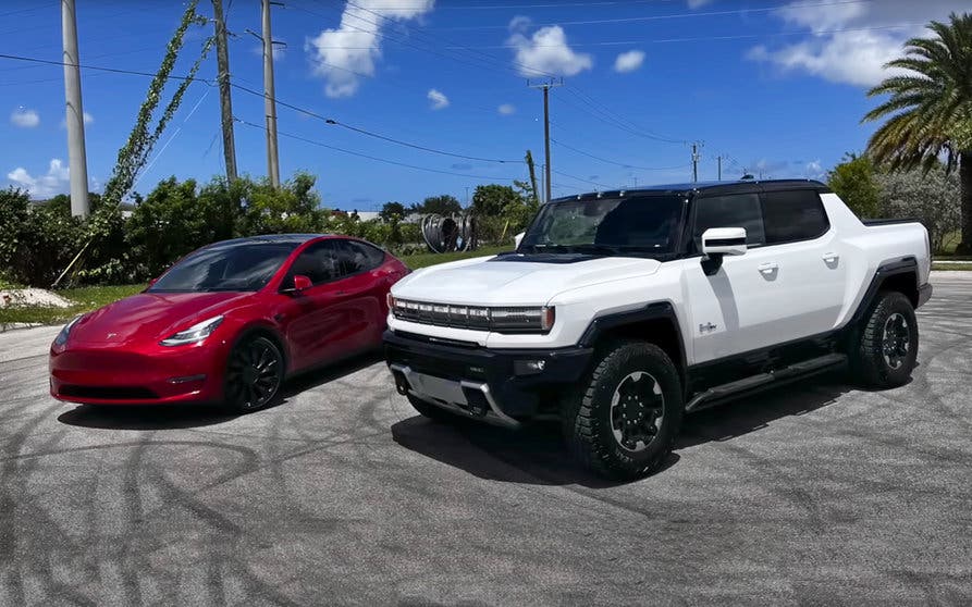  ¿Será capaz de vencer un Tesla Model Y Performance al gigantesco Hummer EV? 