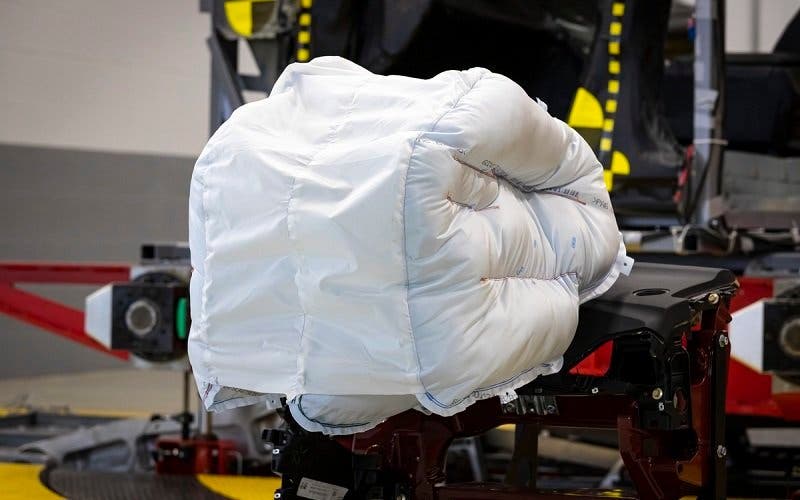  Honda presenta un airbag con 3 cámaras de aire que aumenta la protección para la cabeza 