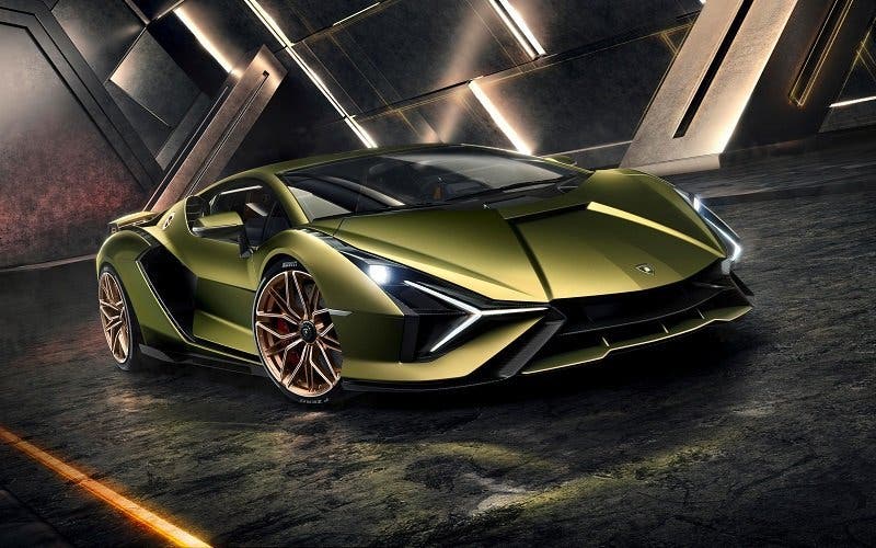  El primer Lamborghini híbrido se llama Sián, tiene 830 CV y sólo habrá 63 unidades 