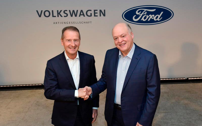  Ford y Volkswagen estrechan lazos aún más y anuncian un segundo modelo eléctrico 