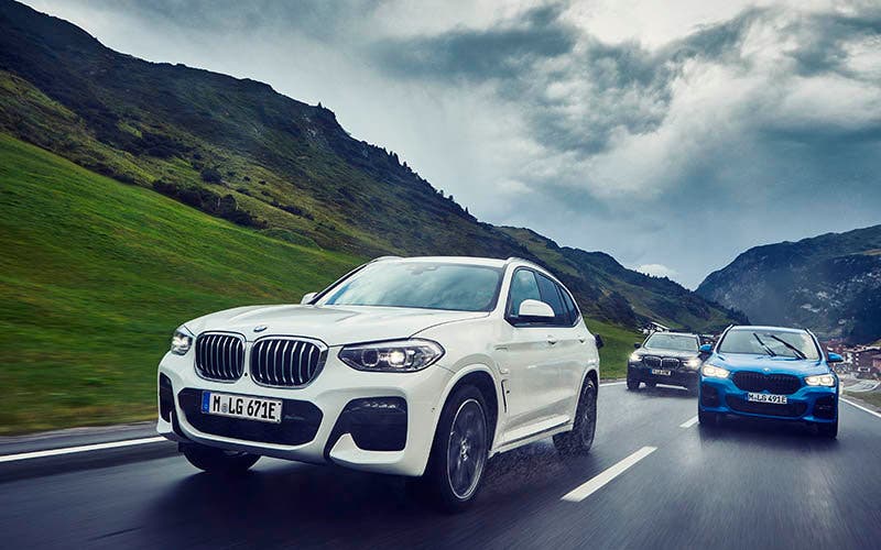  Se presenta el nuevo BMW X1 xDrive25e. 