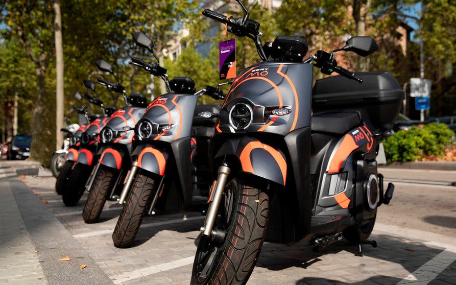  Seat Mó, la movilidad a la carta de Seat llega a Barcelona con 632 motos eléctricas. 