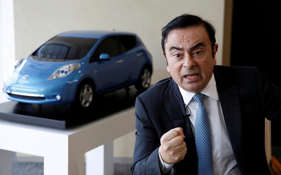  Carlos Ghosn, el CEO de Nissan permanece exiliado en el Líbano para evitar a los tribunales japoneses. 