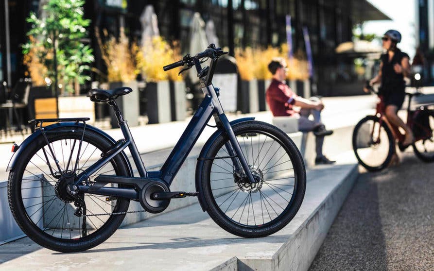 Moustache Bikes presenta la gama de bicicletas eléctricas urbanas Lundi. 
