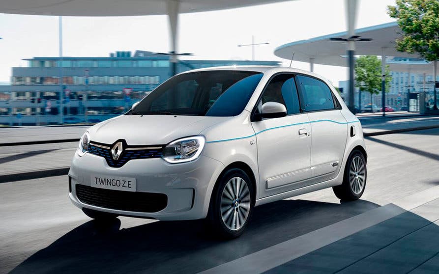  El Renault Twingo Z.E. más económico puede adquirirse por 13.925 euros si se accede al Plan MOVES II y se achatarra un coche antiguo 