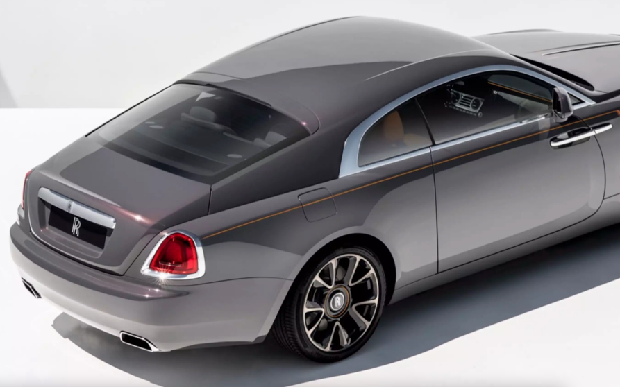  Rolls-Royce Wraith. 