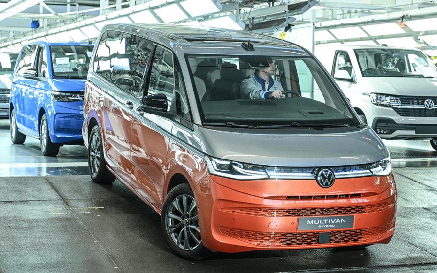  La Volkswagen T7 Multivan eHybrid enchufable entra en producción 