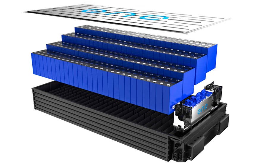  Our Next Energy propone una batería híbrida que cubre todas las necesidades de los propietarios de un coche eléctrico, tanto los diarios de corta distancia como los ocasionales de largo recorrido. 