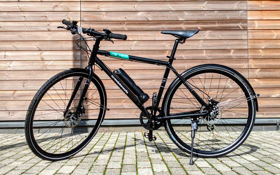  La bicicleta eléctrica Whippet asiste al pedaleo hasta una velocidad de 25 km/h durante los 40 kilómetros de autonomía que promete su batería. y un rango por carga de 40 km. 