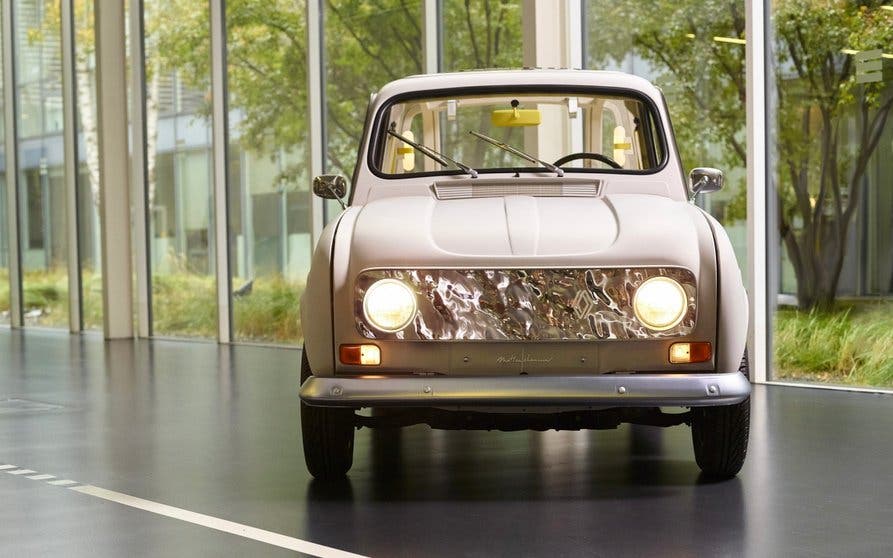  Suite Nº4, el Renault 4 eléctrico. 