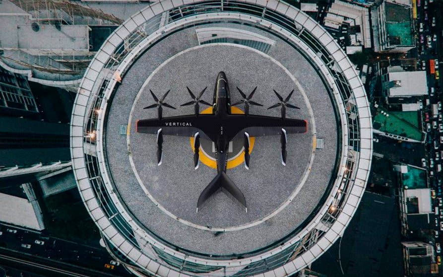  El eVTOL VA-X4 de Vertical Aerospace, capaz de alcanzar los 320 km /h, realizará el servicio de taxi aéreo entre el aeropuerto de Heathrow y Londres. 