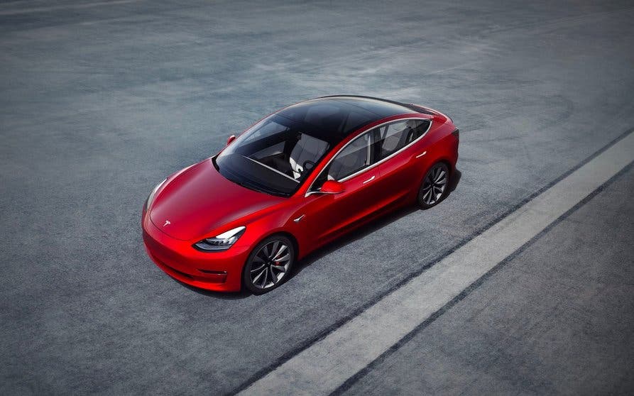  Tesla Model 3. 