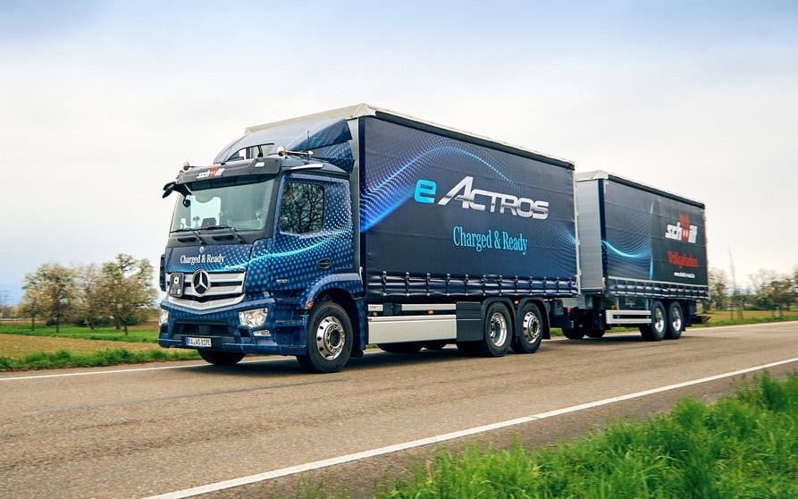  Mercedes-Benz eActros de 40 toneladas 