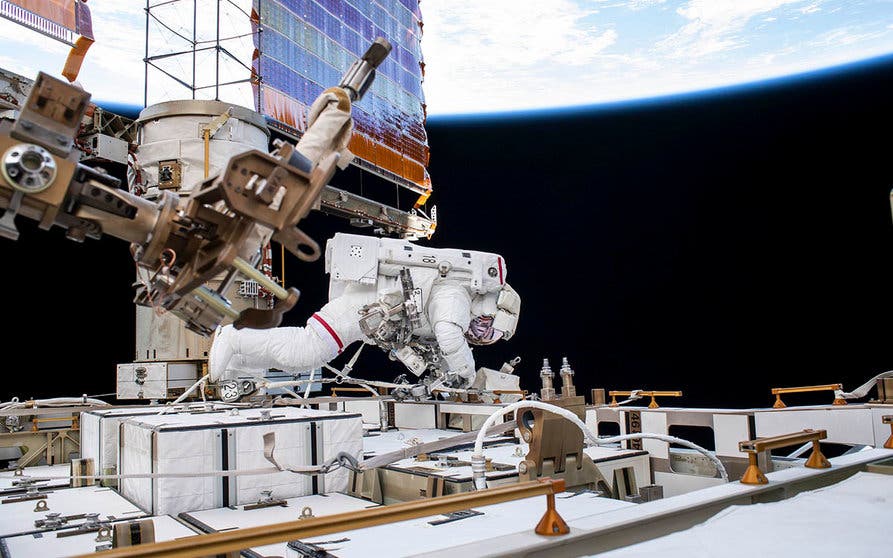  Las misiones espaciales son el laboratorio de pruebas de algunas tecnologías para baterías que luego se emplean en vehículos terrestres. 
