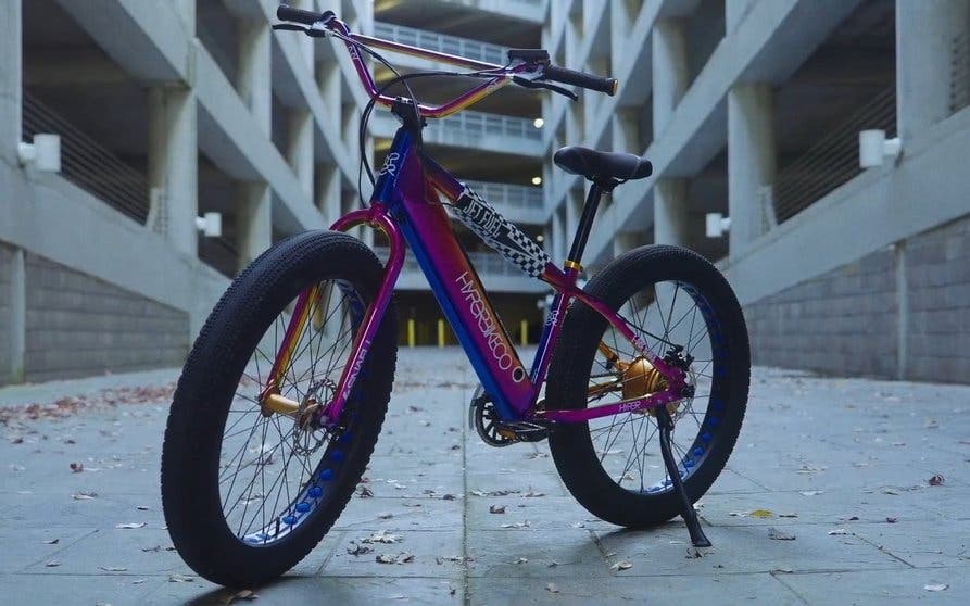  Hyper Jet Fuel E-Ride BMX: una bici eléctrica tipo BMX para romper estereotipos 