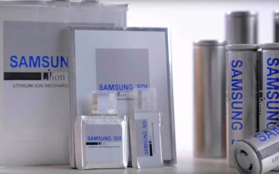  Samsung fabricará celdas de baterías cilíndricas 46xx: con un diámetro base de 46 mm y diferentes alturas, entre ellas las 4680 de Tesla y las 4695 y 46120 de BMW. 