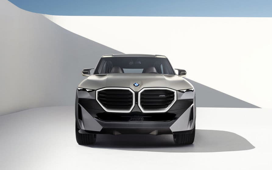  El BMW XM híbrido enchufable ya tiene fecha de presentación oficial 