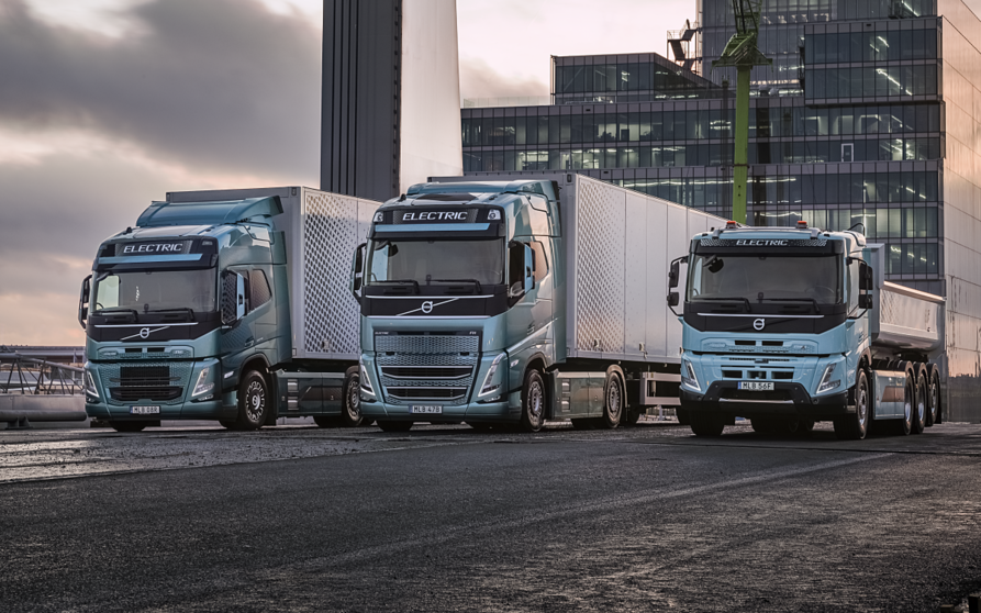  Momento histórico: Volvo inicia la producción en serie de camiones eléctricos de 44 toneladas 