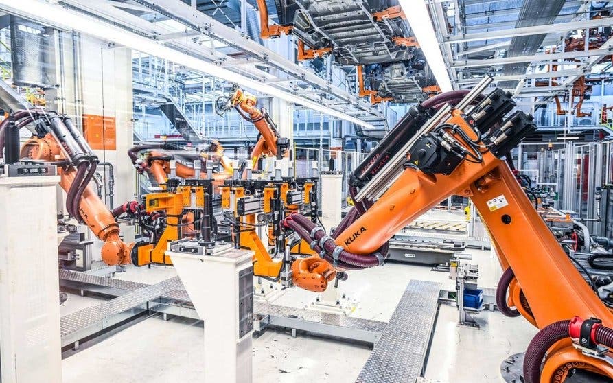  Robots en la fábrica de Volkswagen en Hannover 